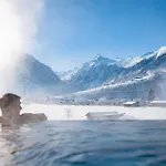 אתר נופש Tauern & Therme קפרון