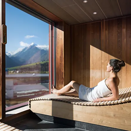 リゾート タウエルン スパ ＆ テルメ カプルーン