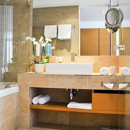 Tauern & Therme 4*
