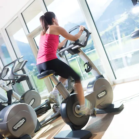 タウエルン スパ ＆ テルメ リゾート カプルーン