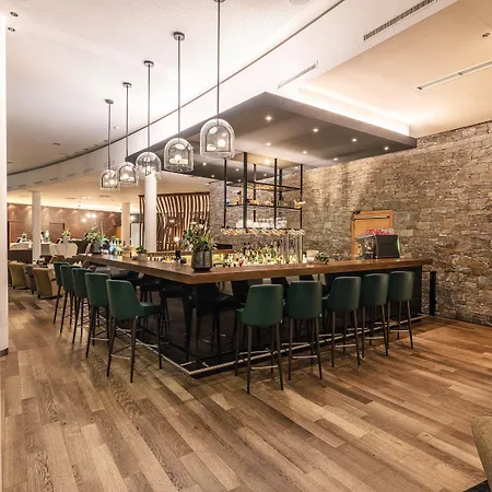 タウエルン スパ ＆ テルメ リゾート 4*