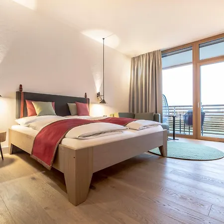 Tauern & Therme אתר נופש קפרון