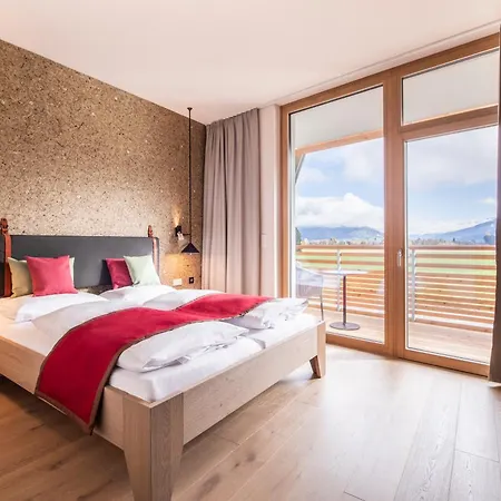 タウエルン スパ ＆ テルメ カプルーン