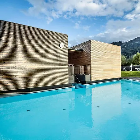 リゾート タウエルン スパ ＆ テルメ カプルーン